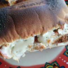 Una foto de Sándwich pizza 😁