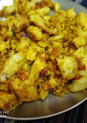 A picture of Bread poha.