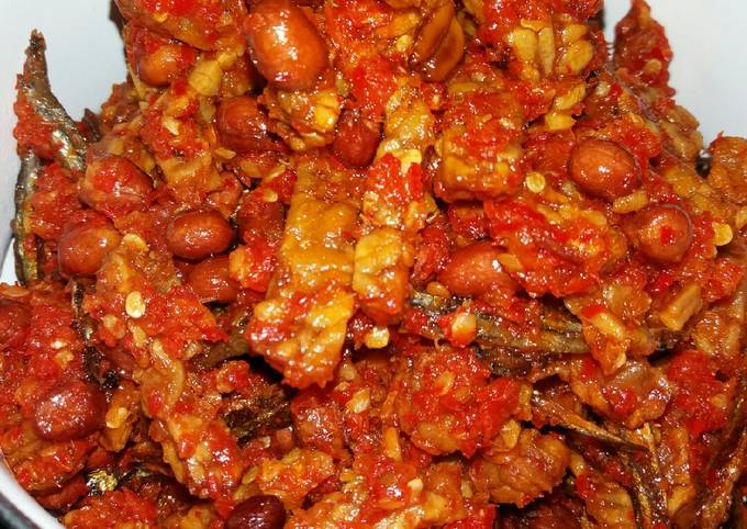 Resep: Goreng tempe,teri,kacang tanah balado Gampang