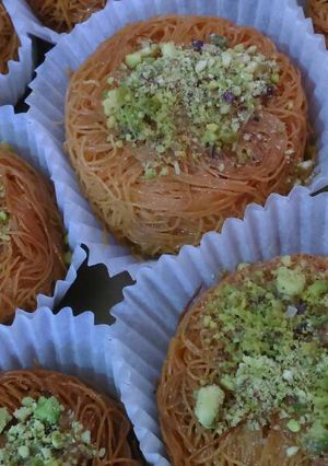 A picture of Kunafa Cupcakes.