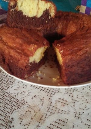 Una foto de Torta marmolada de naranja