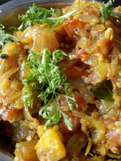 वांग्याचे भरीत (Vangyache Bharit Recipe In Marathi) रेसिपी चे मुख्य फोटो