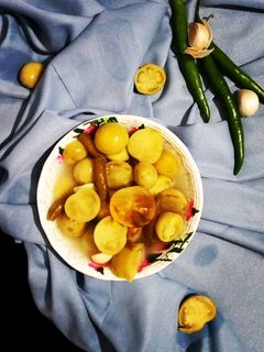 عکسی از دستور ترشی گوجه کال
