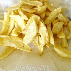 Home made chips A picture of Home made chips.