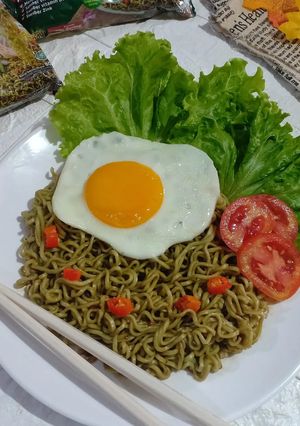 Foto resep Mi Instan Sayur Rendah Kalori