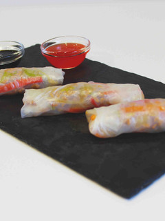 Una foto de Rollitos vietnamitas de carne sin gluten