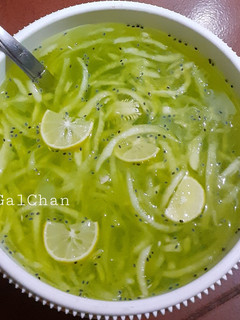 Foto resep Es Kuwut Melon Simple