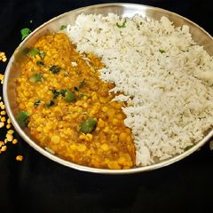 A picture of Yellow split pea dal.