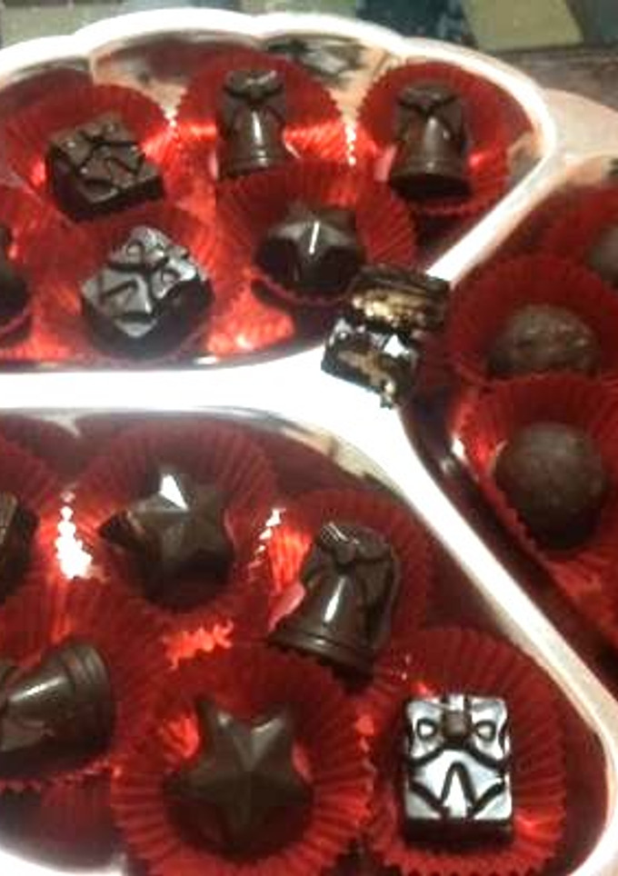 Una foto de Chocolates rellenos de coco