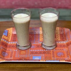 Anjeer Almond Milkshake A picture of Anjeer Almond Milkshake.