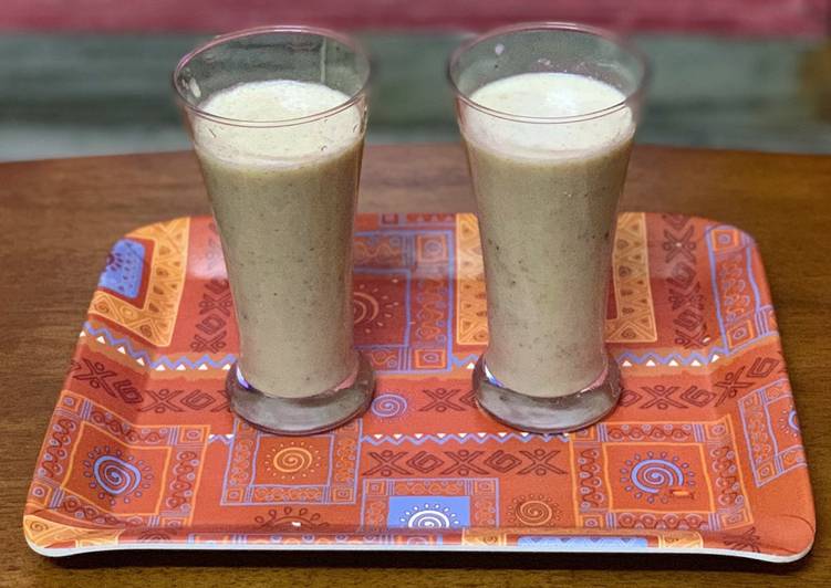 Recipe of Ultimate Anjeer Almond Milkshake