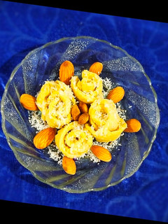 ભાપા દોઈ રોઝીસ (bhapa doi roses recipe in Gujarati) રેસીપી મુખ્ય ફોટો