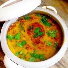 A picture of Punjabi dal tadka.