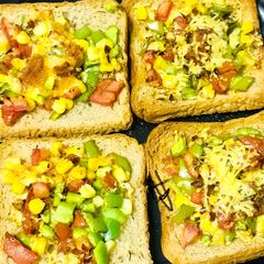 A picture of Air fryer baked Szechwan brown bread pizzas.