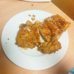 A picture of Shanghai fried pork chop （schnitzel）.