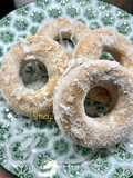 Quick Baked Coconut Donuts!