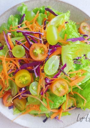 Hình của món 🔸️SALAD NHO XANH.