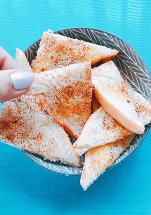 A picture of Crunchy Cinnamon Toast.