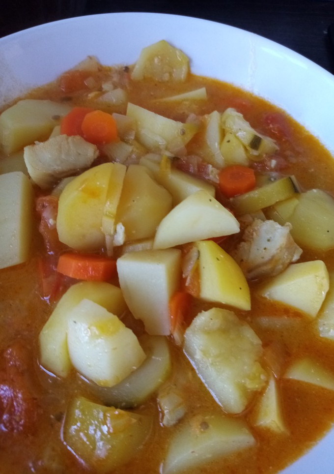 Una foto de Patatas guisadas con pescado