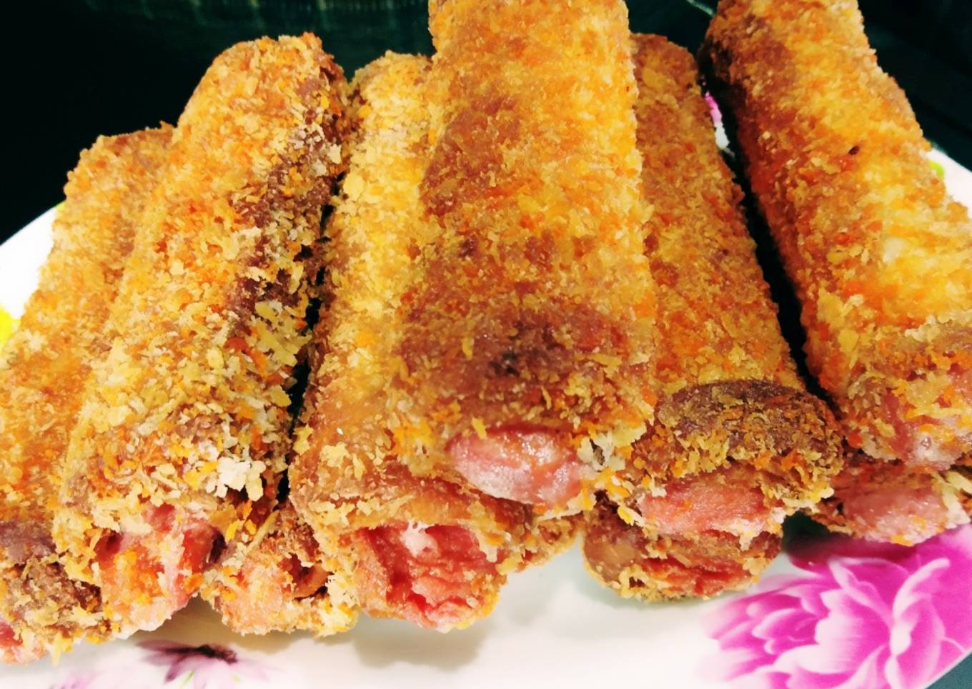 Roti sosej dengan keju