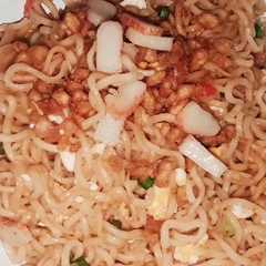 Mie Pedes ala gacoan রেসিপির প্রধান ছবি