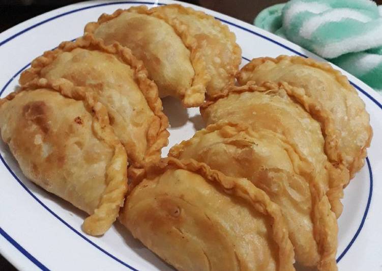 Pastel Kari Ayam #BikinRamadanBerkesan