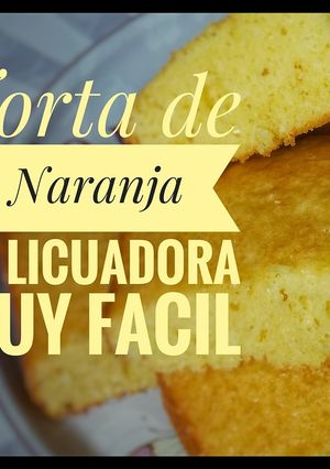 Una foto de Torta de naranja en Licuadora