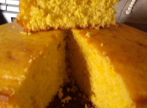 Una foto de Torta de mandarina súper fácil y exquisita