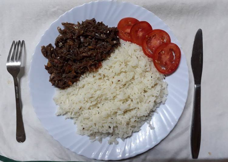 Recipe of Super Quick Homemade Wet Fry Omena with Cummin Rice#myvalentinesrecipecontest#