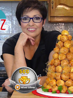 Una foto de Croquembouche o Tarta de profiteroles rellenos de crema