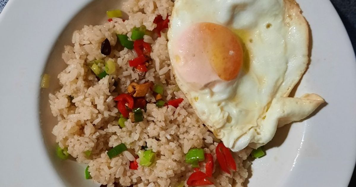 Akbar Rice Garlic Fried Rice Recipe by Akbar Gumbira ️ - Cookpad