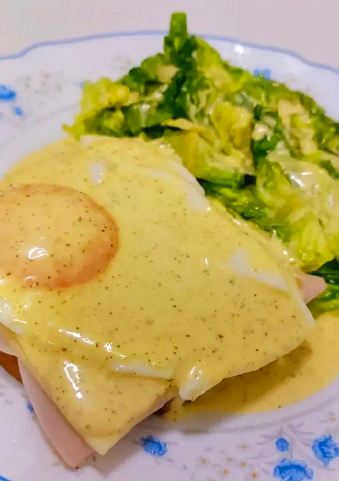 Una foto de Huevos benedict