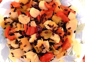 Foto di Insalata di riso venere con pollo e peperoni 😋