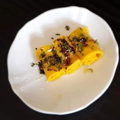 A picture of Coconut khandvi.
