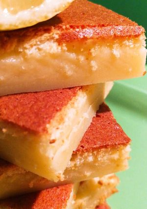 Foto di Torta di budino al forno aromatizzata al limone