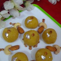 Stuffed coconut ladoo A picture of Stuffed coconut ladoo.