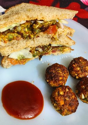 A picture of Sprouted Moong Dal Mini Cutlets and Sandwiches.