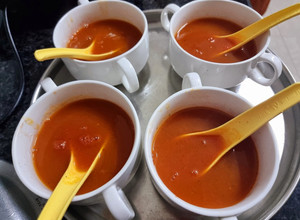 A picture of Tomato soup.
