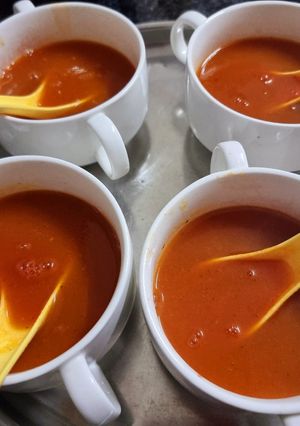 A picture of Tomato soup.