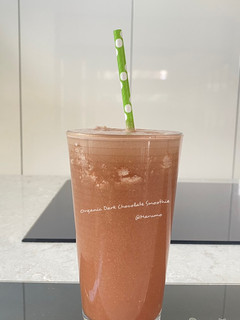 A picture of Organic Dark Chocolate Smoothie.
