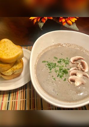 A picture of Cream of Mushroom Soup.
