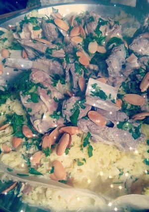 صورة لوصفة منسف بلبن الزبادي والجميد