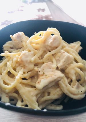 Görög csirkemell tésztával recept fotója