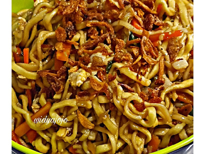 Langkah Mudah untuk Membuat Mie Goreng Bumbu Iris yang Bisa Manjain Lidah