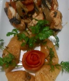 cá kho dưa cải chua