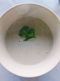 Una foto de Crema de champiñones keto 😋🍄