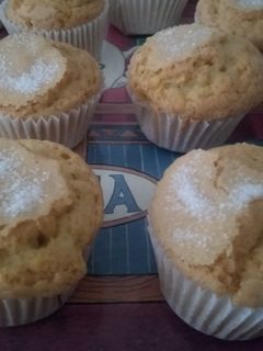 Una foto de Magdalenas de pueblo con aceite de oliva