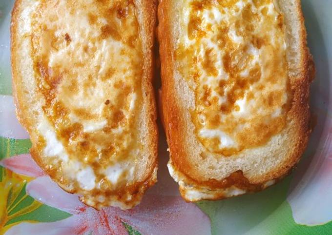 Жареное яйцо в батоне (пошаговый фото рецепт) - ВашВкус