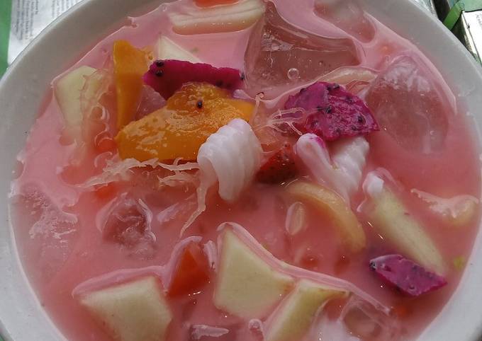 Es buah rumput laut