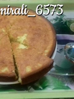 عکسی از دستور کیک ساده زعفرانی